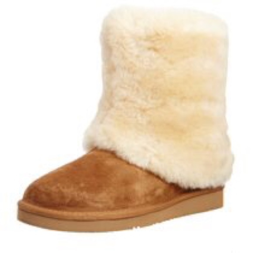 UGG Patten Chestnut Suede Sheepskin Short Boot